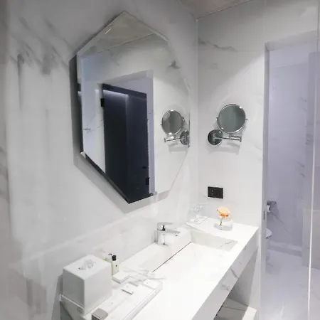 Otel Maritim Marina Bay & Casino Adult Friendly Avlonya